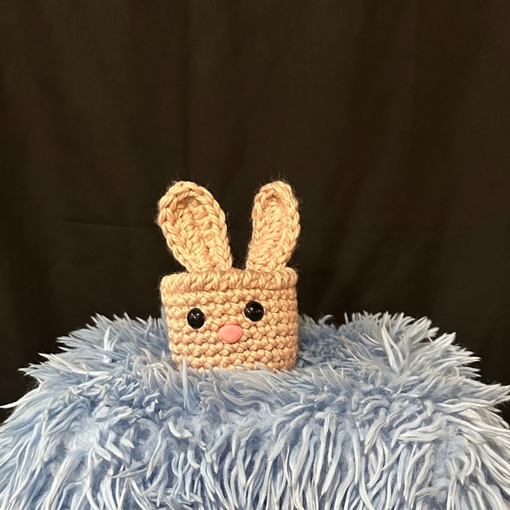 Handcrafted Tan Bunny Basket